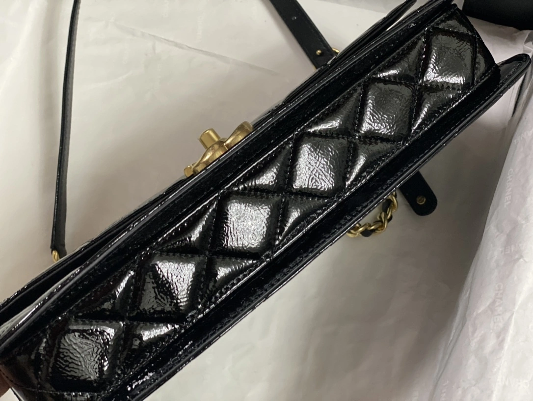 MOMO-- 3h1958 AS5642-B20803-94305 high quality version waxed skin cowhide item:E-B000J1915