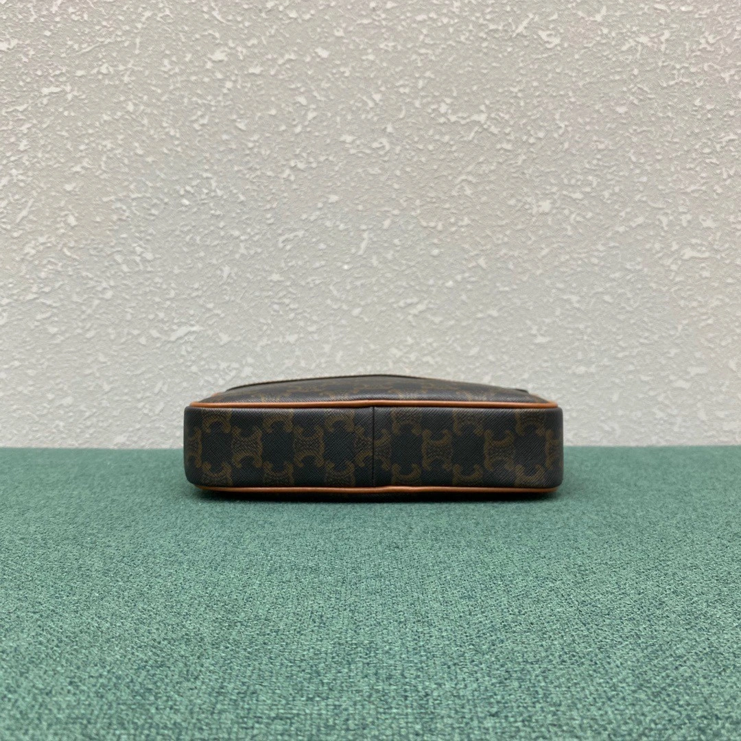 196252 cowhide PATAPANS item : BT-B225C1908