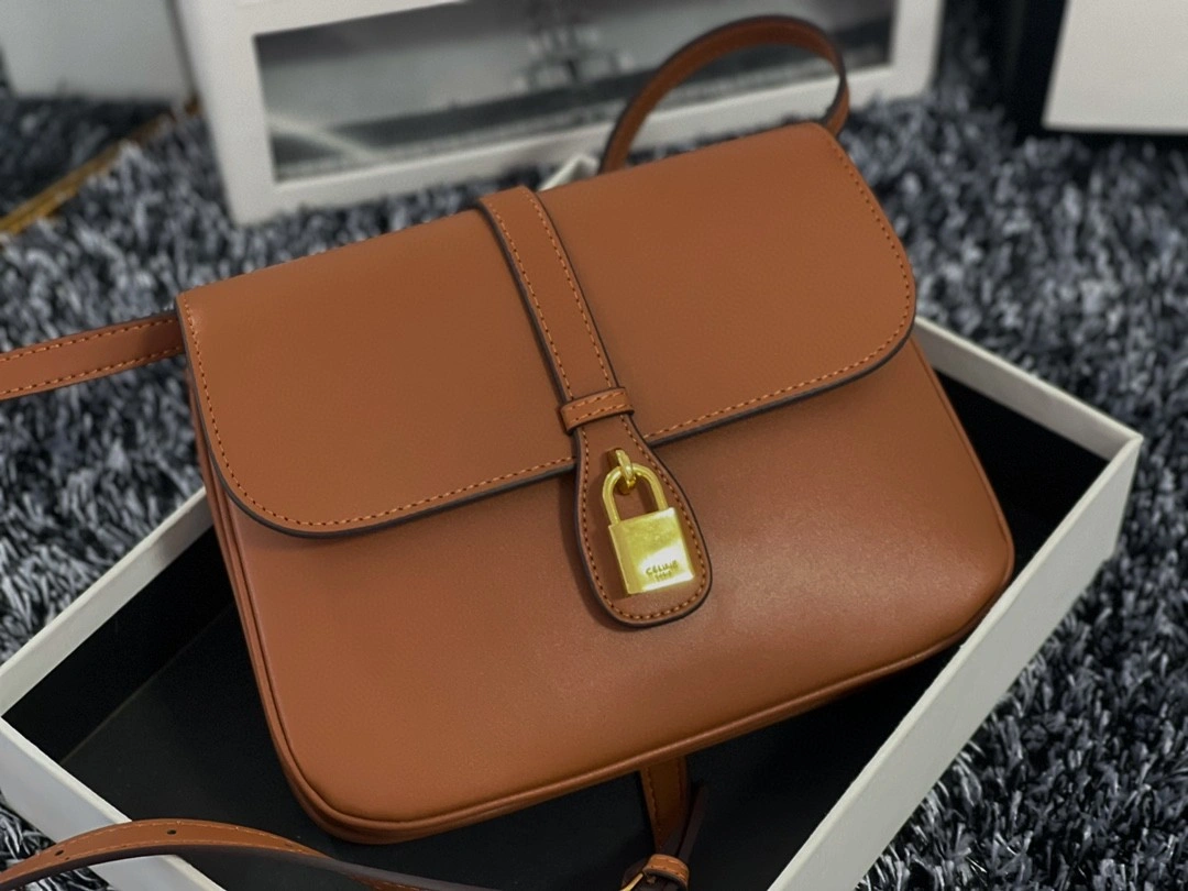 196583 cowhide TABOU item : BT-B225D0604W