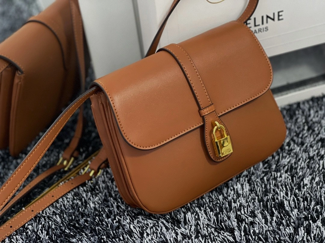 196583 cowhide TABOU item : BT-B225D0604W
