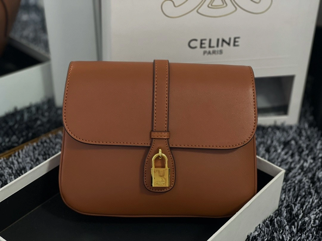 196583 cowhide TABOU item : BT-B225D0604W