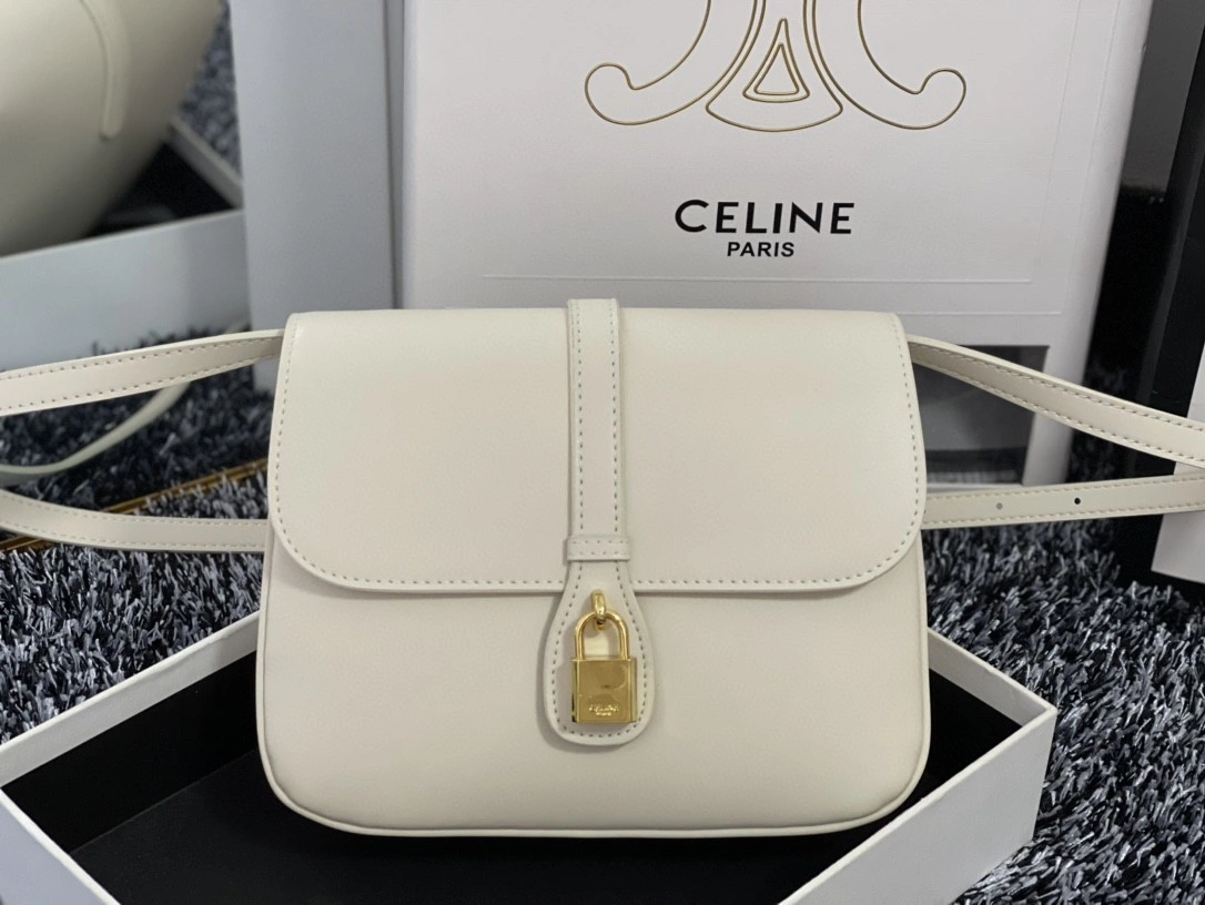 196583 cowhide TABOU item : BT-B225D0606W