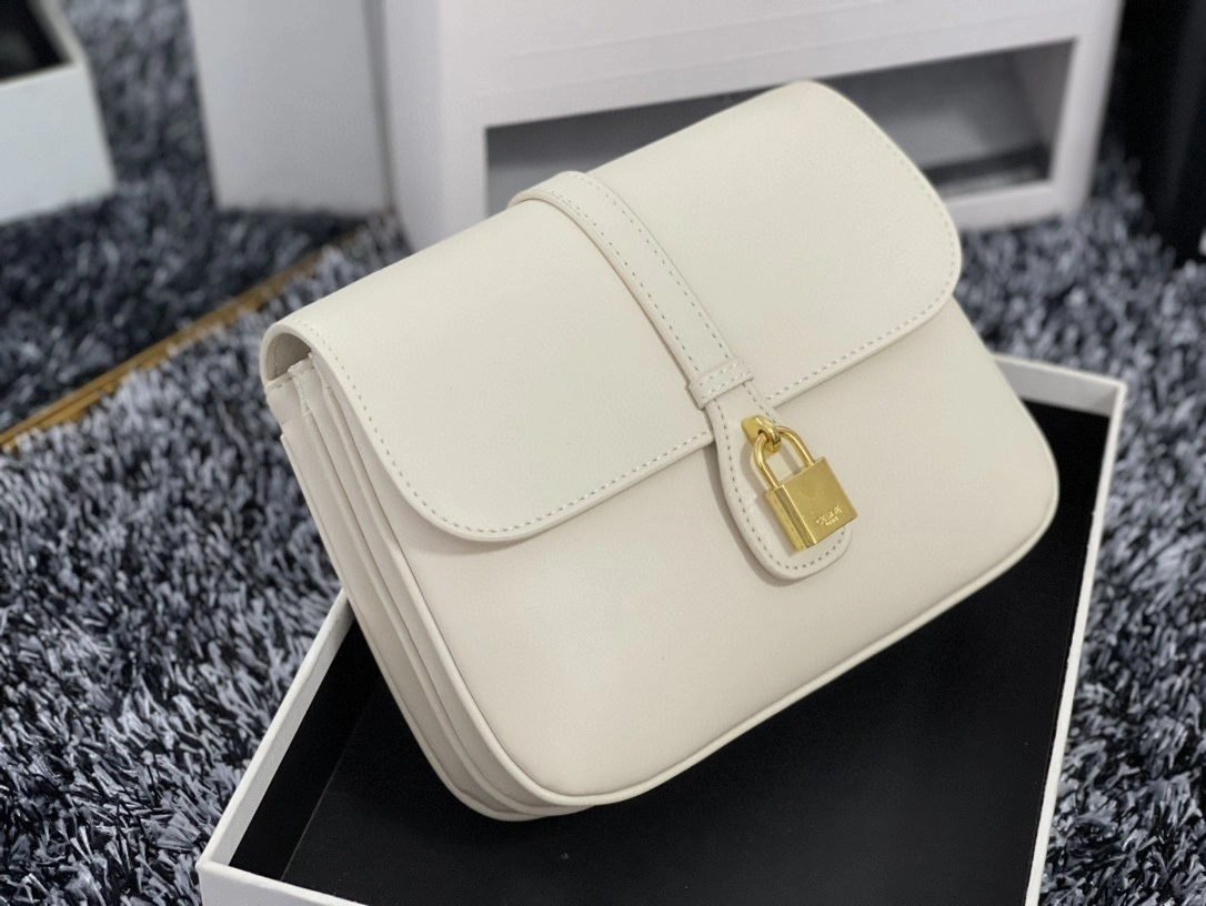 196583 cowhide TABOU item : BT-B225D0606W