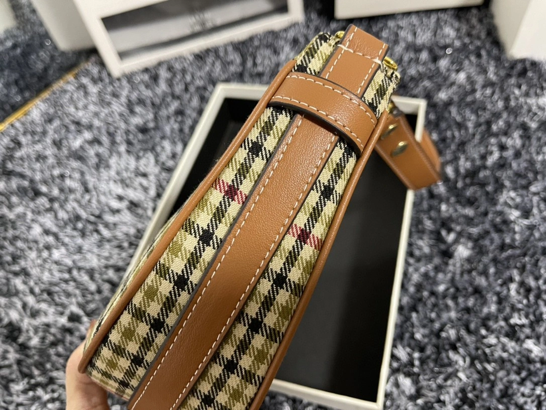 196922 AVA STRAP item : BT-B225D0622W
