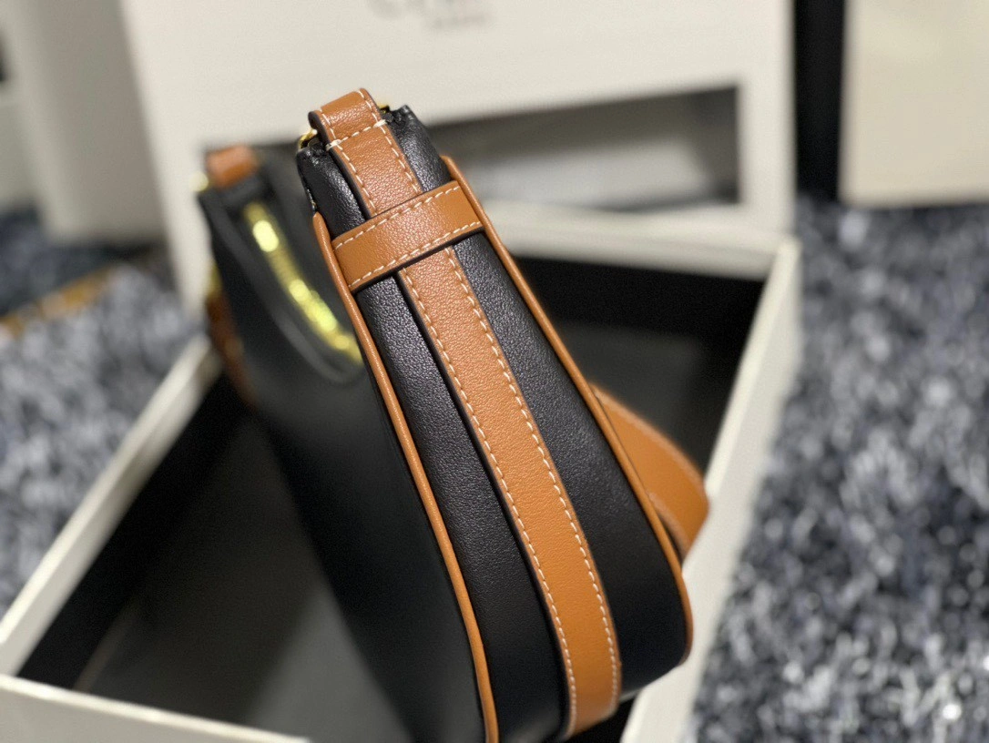 196922 AVA STRAP item : BT-B225D0623W