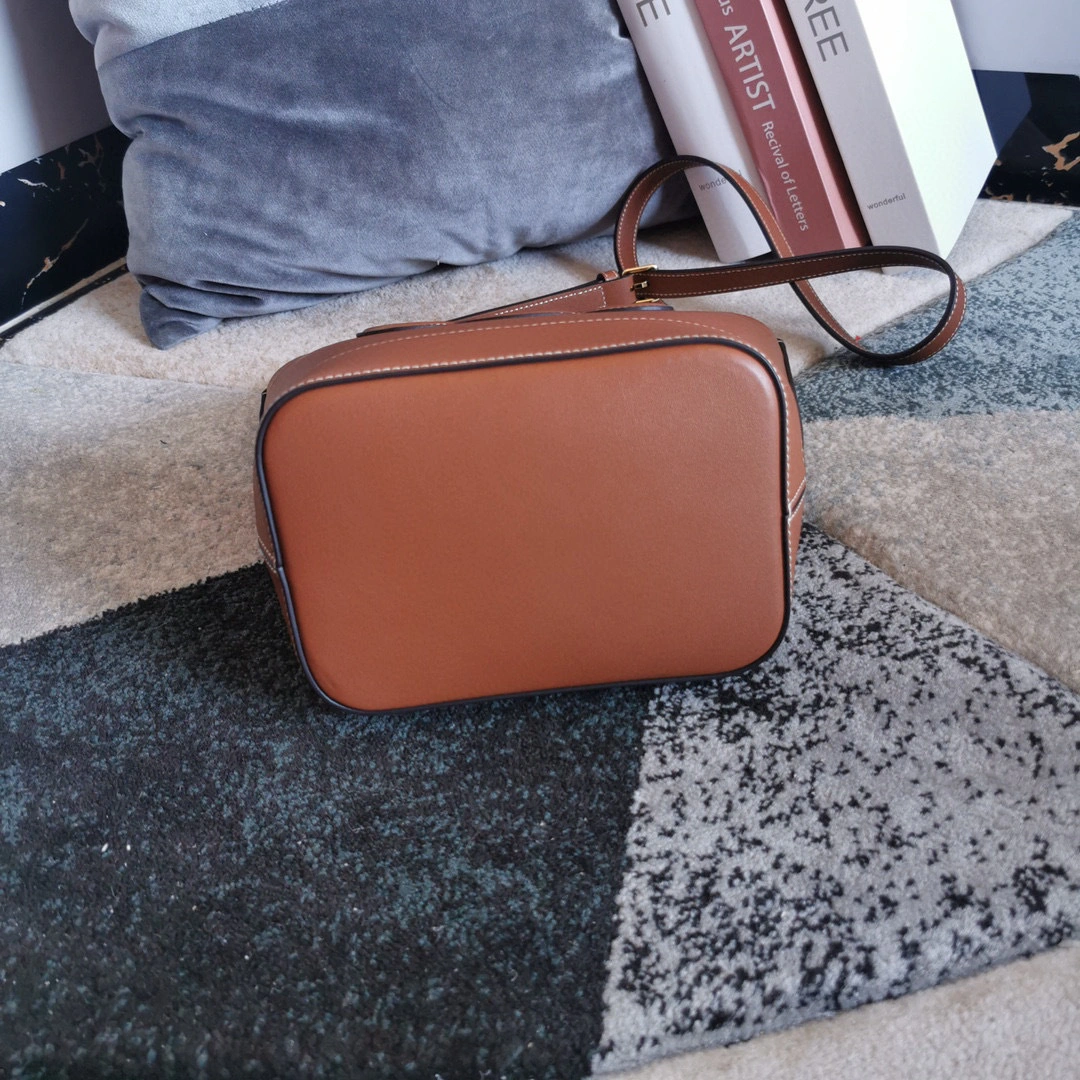198243 2022 CUIR cowhide item:B-B085B1329