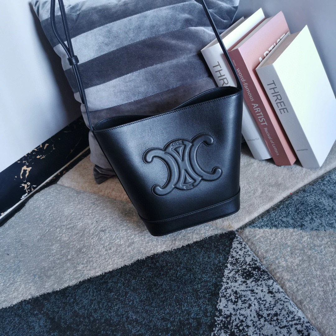 198243 2022 CUIR cowhide item:B-B085B1330