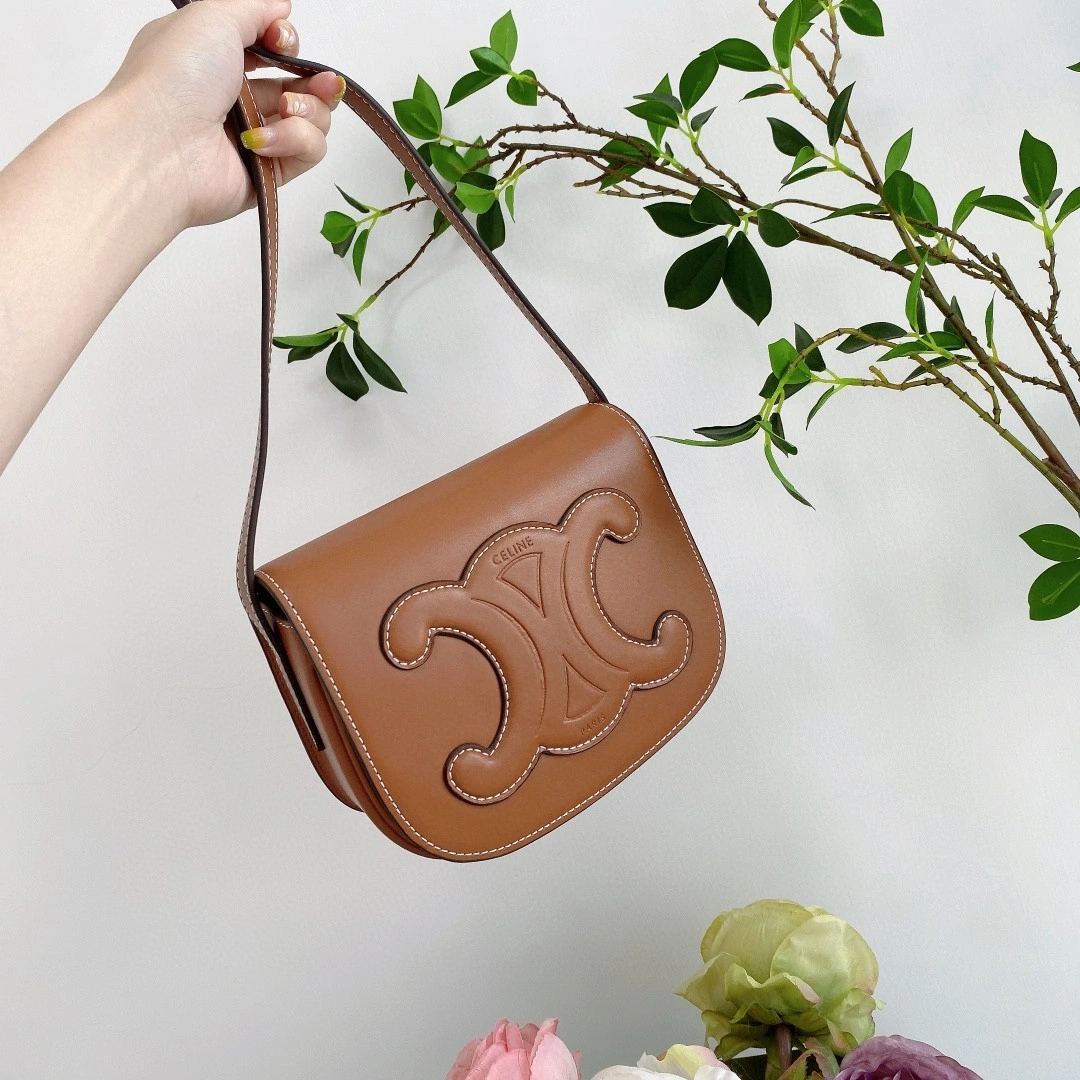 198263DU3-04LU Calfskin FOLCO item : BT-B225D0744W