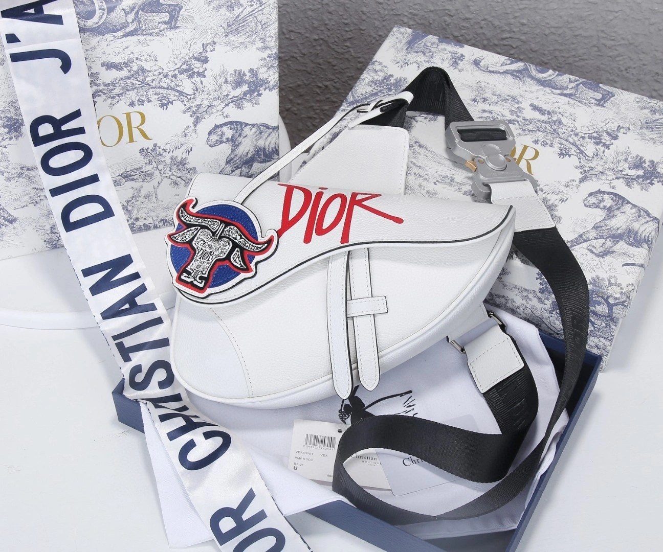 1ADPO Calfskin saddle item : BT-B225C1902