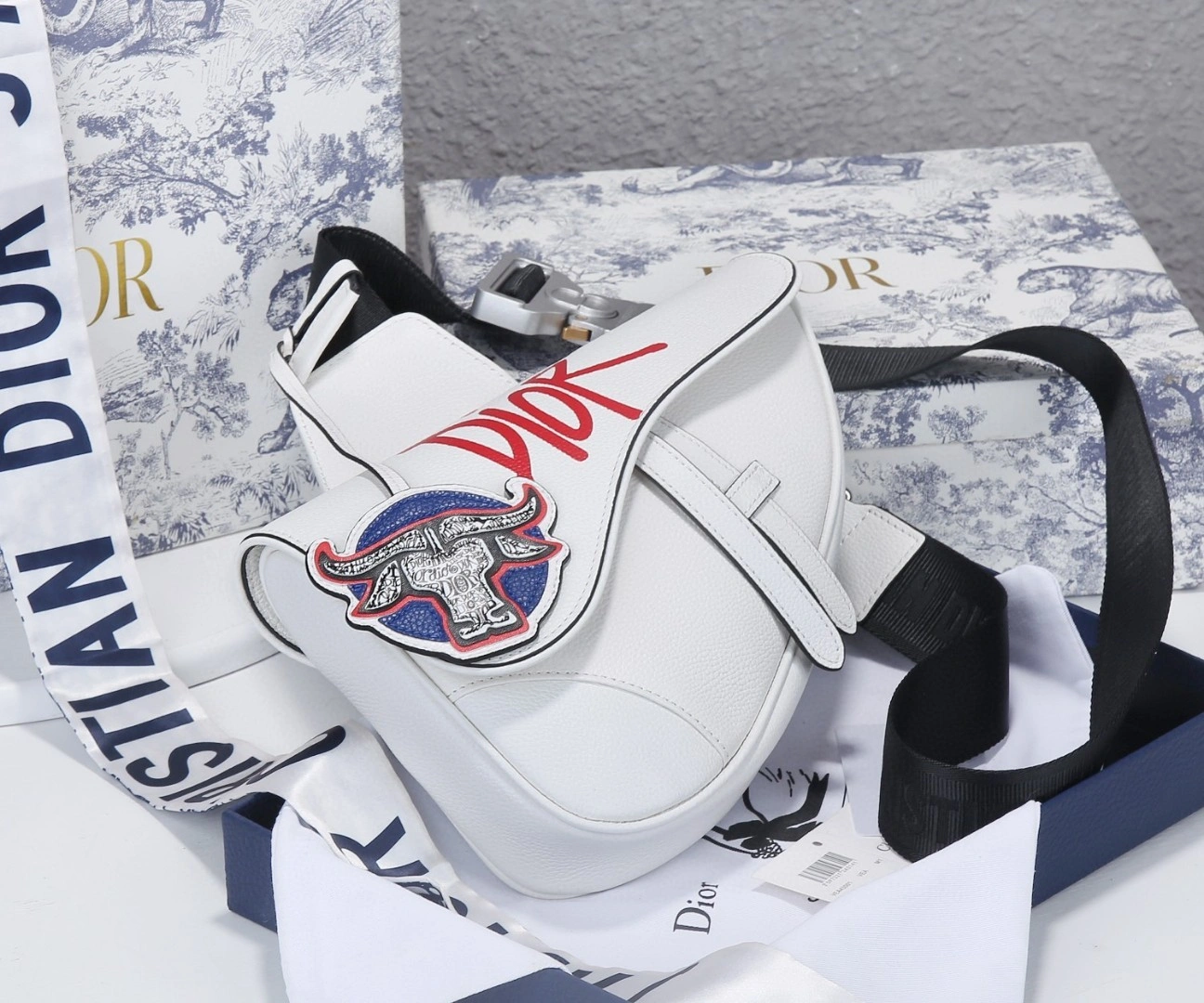 1ADPO Calfskin saddle item : BT-B225C1902