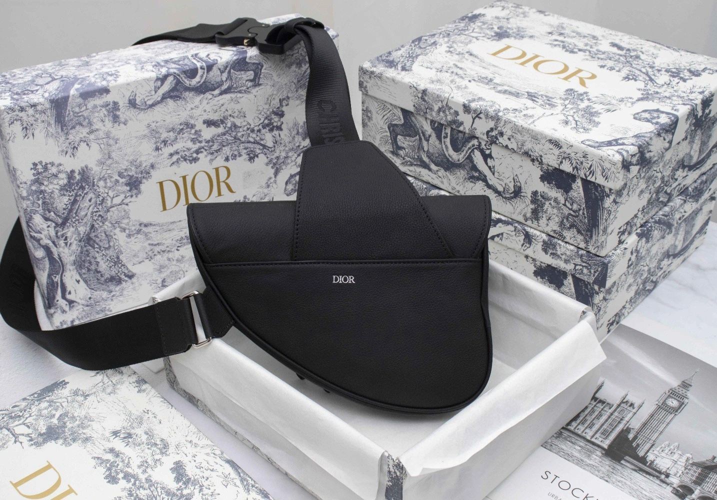 1ADPO Calfskin saddle item : BT-B225C1903