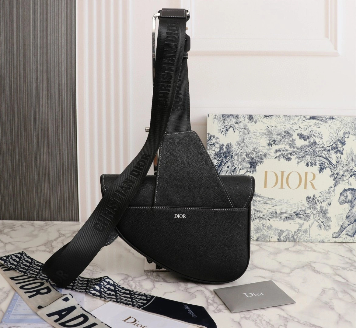 1ADPO Calfskin saddle item : BT-B225C1904