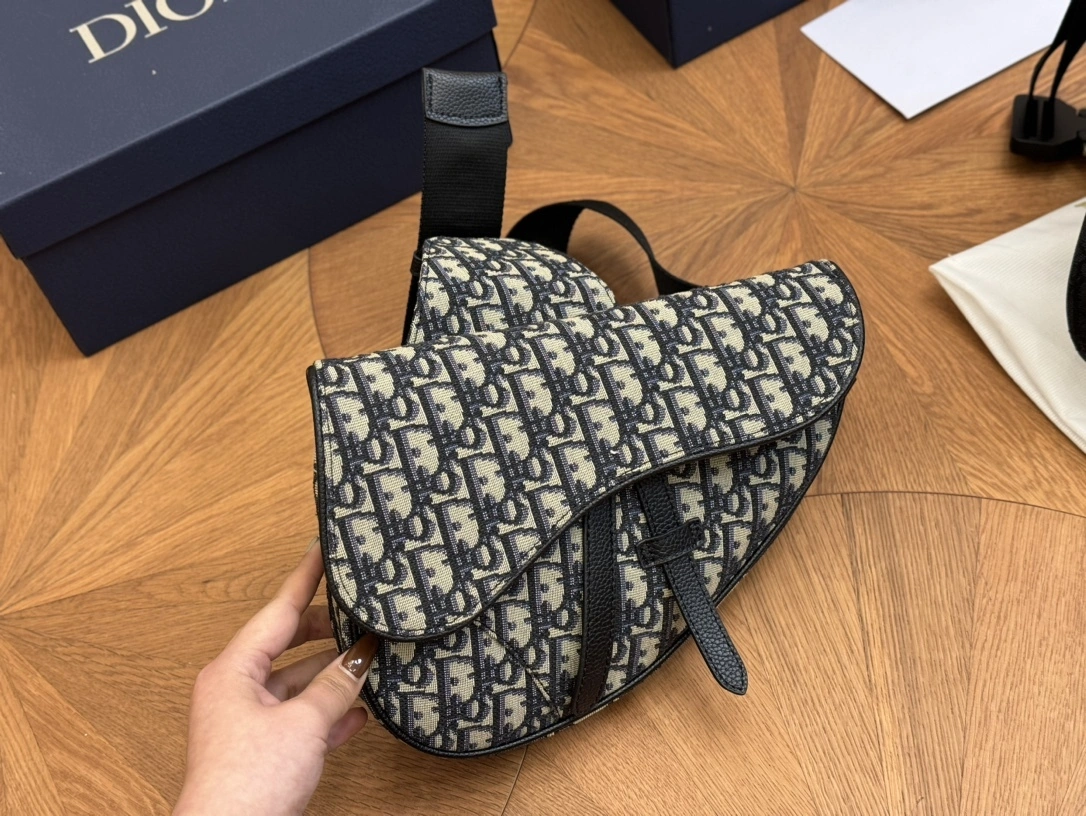 &1ADPO093YKY-H28E item:DT-B264A0238