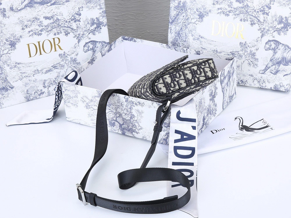 1ADPO191YKY saddle item : BT-B019B2751