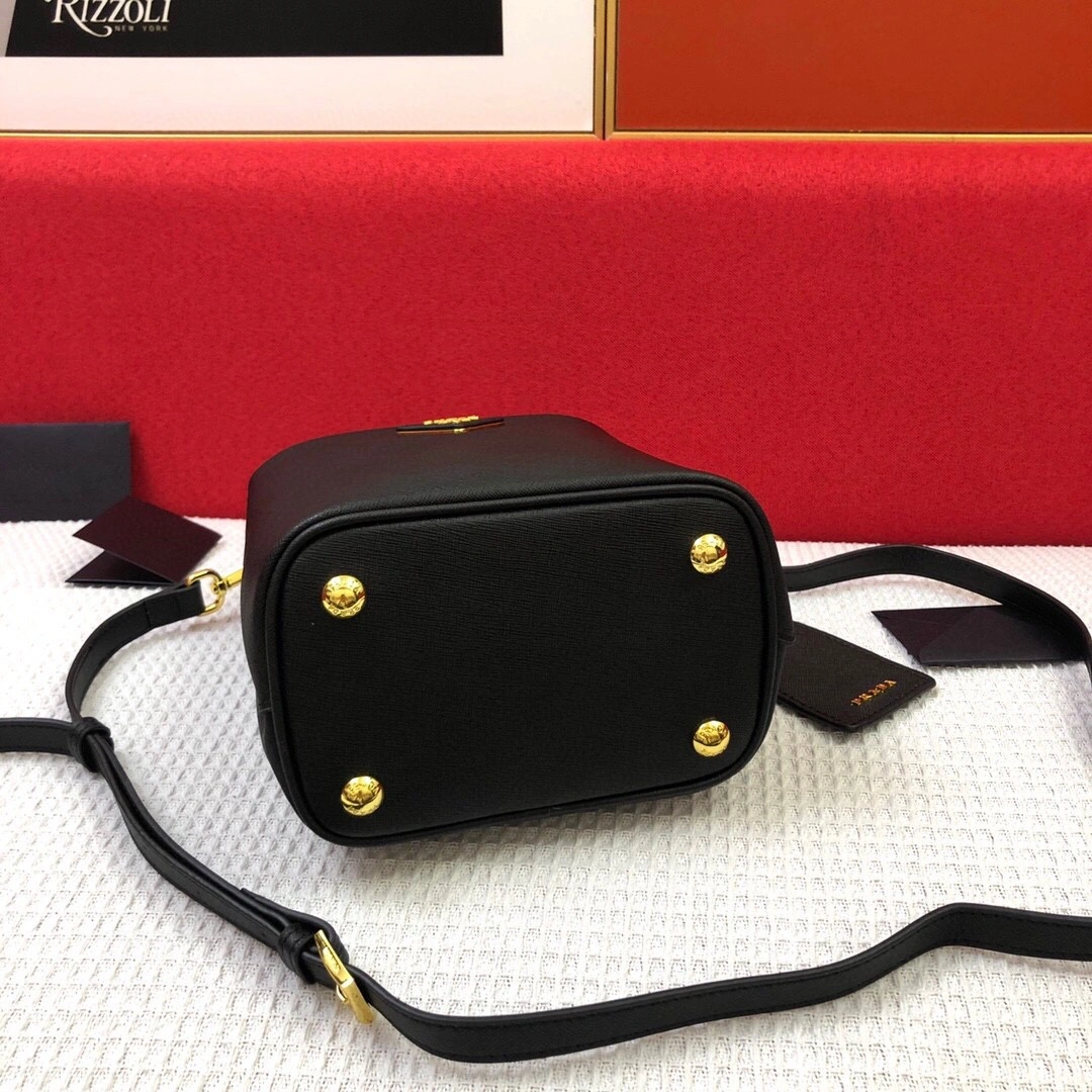 1BA217 Saffiano cowhide item : BT-B021B2451