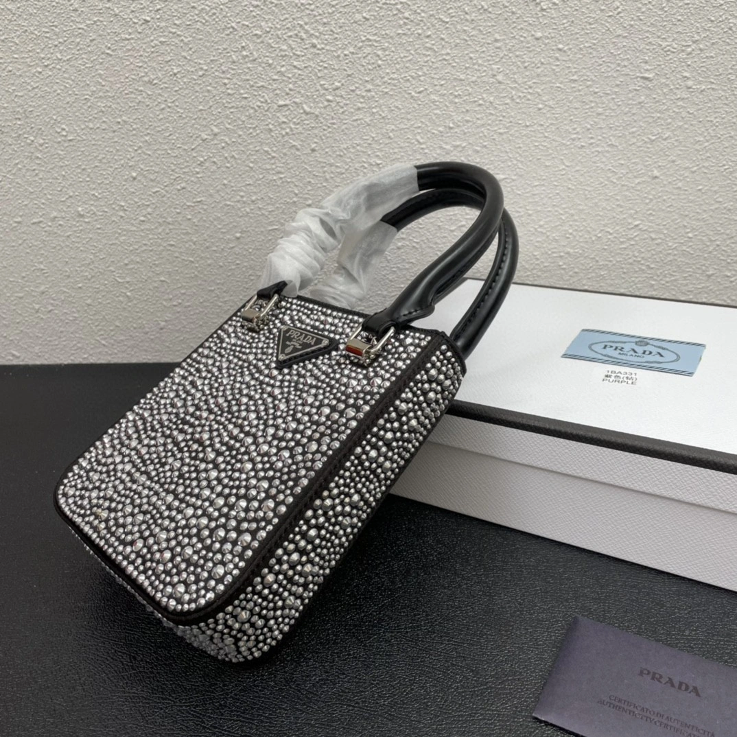 1BA331 Duchesse item : BT-B225C1821