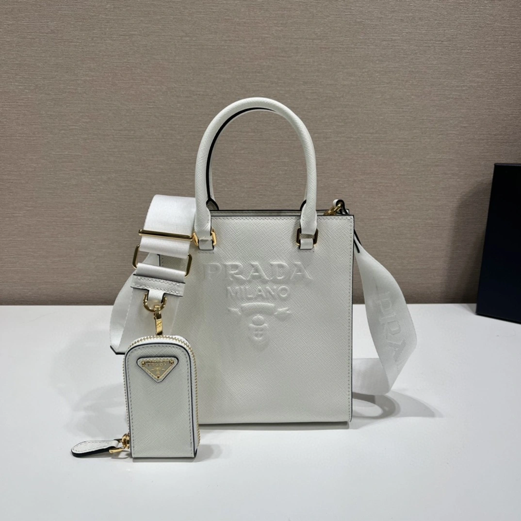 1BA333 cowhide Saffiano item : BT-B225C1804