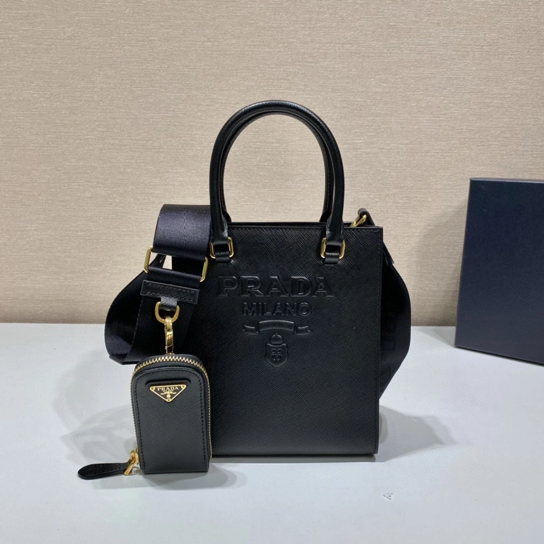 1BA333 cowhide Saffiano item : BT-B225C1805
