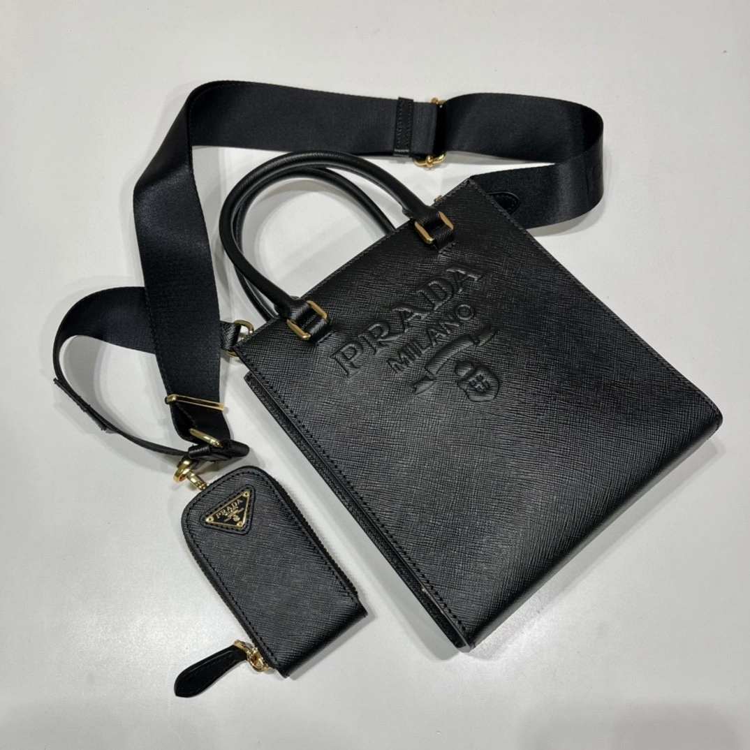 1BA333 cowhide Saffiano item : BT-B225C1805