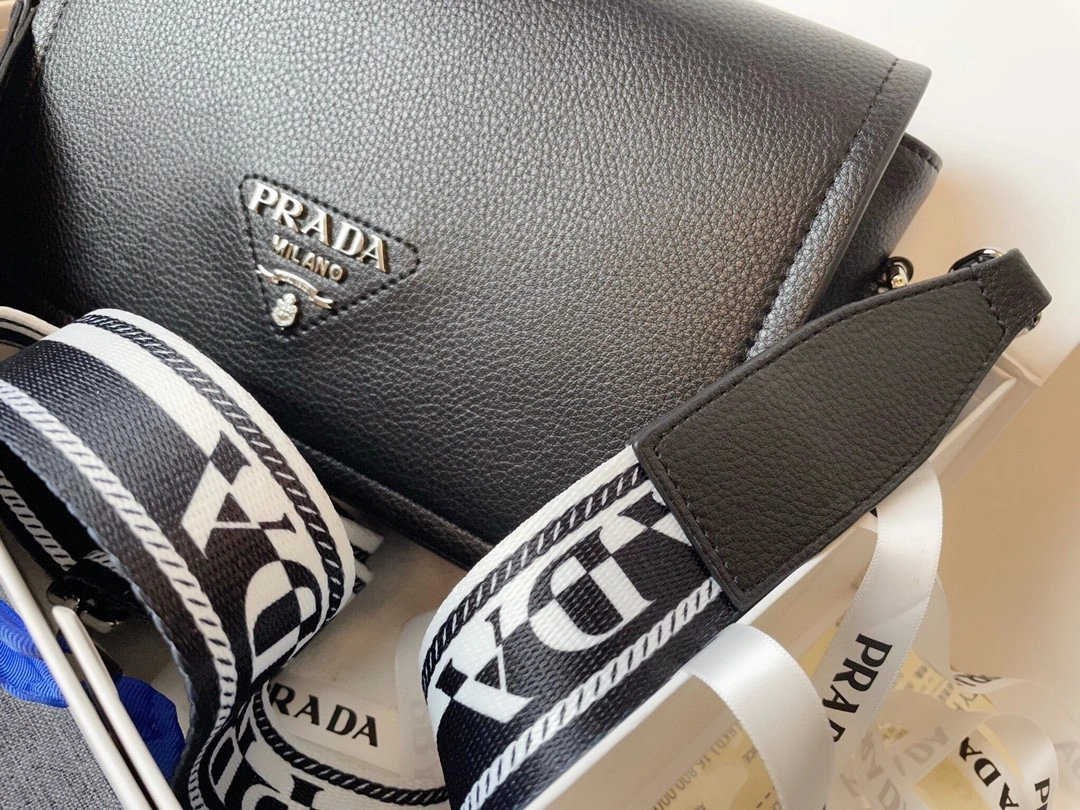 1BD314 cowhide Saffian item : BT-B225C1818