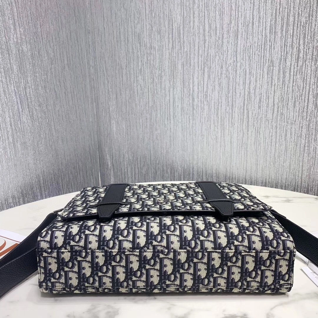 1ESME122YWY_H13E，counters quality item : 046Y180B0000H2233