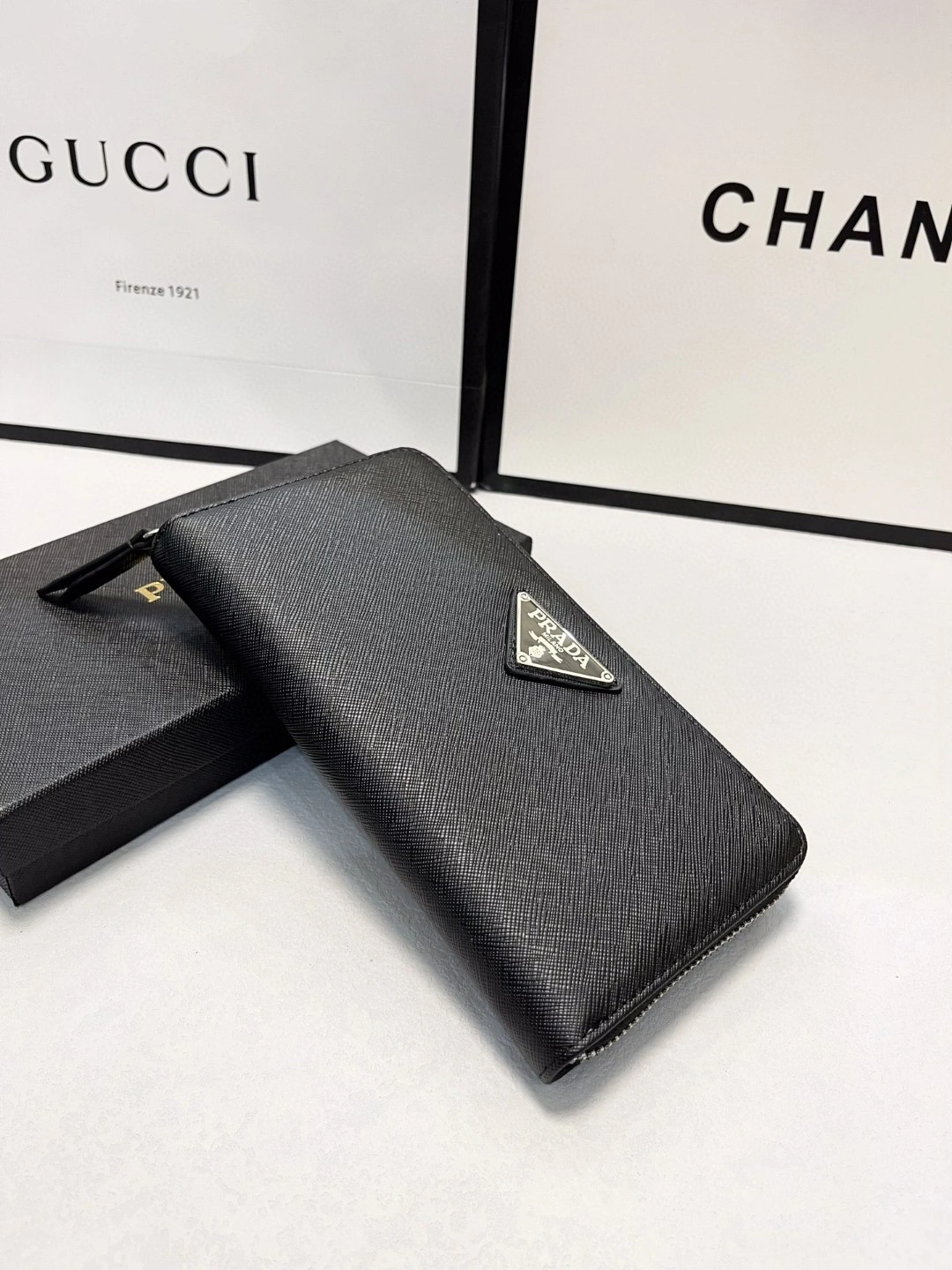 1ML188 cowhide item : BT-B011B2420
