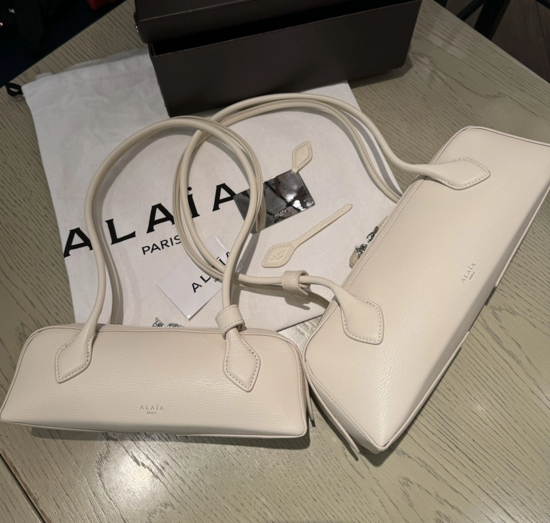 MOMO--Other brands AA1S06029CA212030 AA1S06033CA212030 high quality version Le Teckel item:E-B000A1336