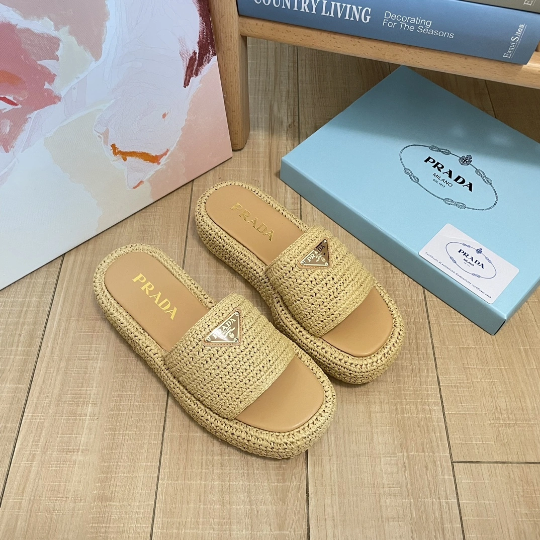 &1XZ761_70N_F0018_F_035 sheepskin item:DT-X234D2912