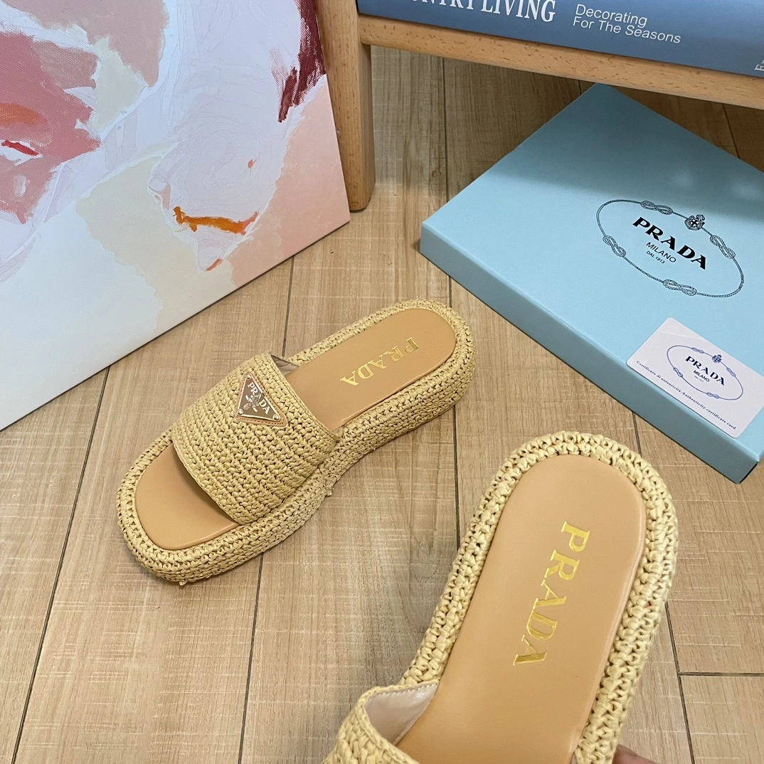&1XZ761_70N_F0018_F_035 sheepskin item:DT-X234D2912