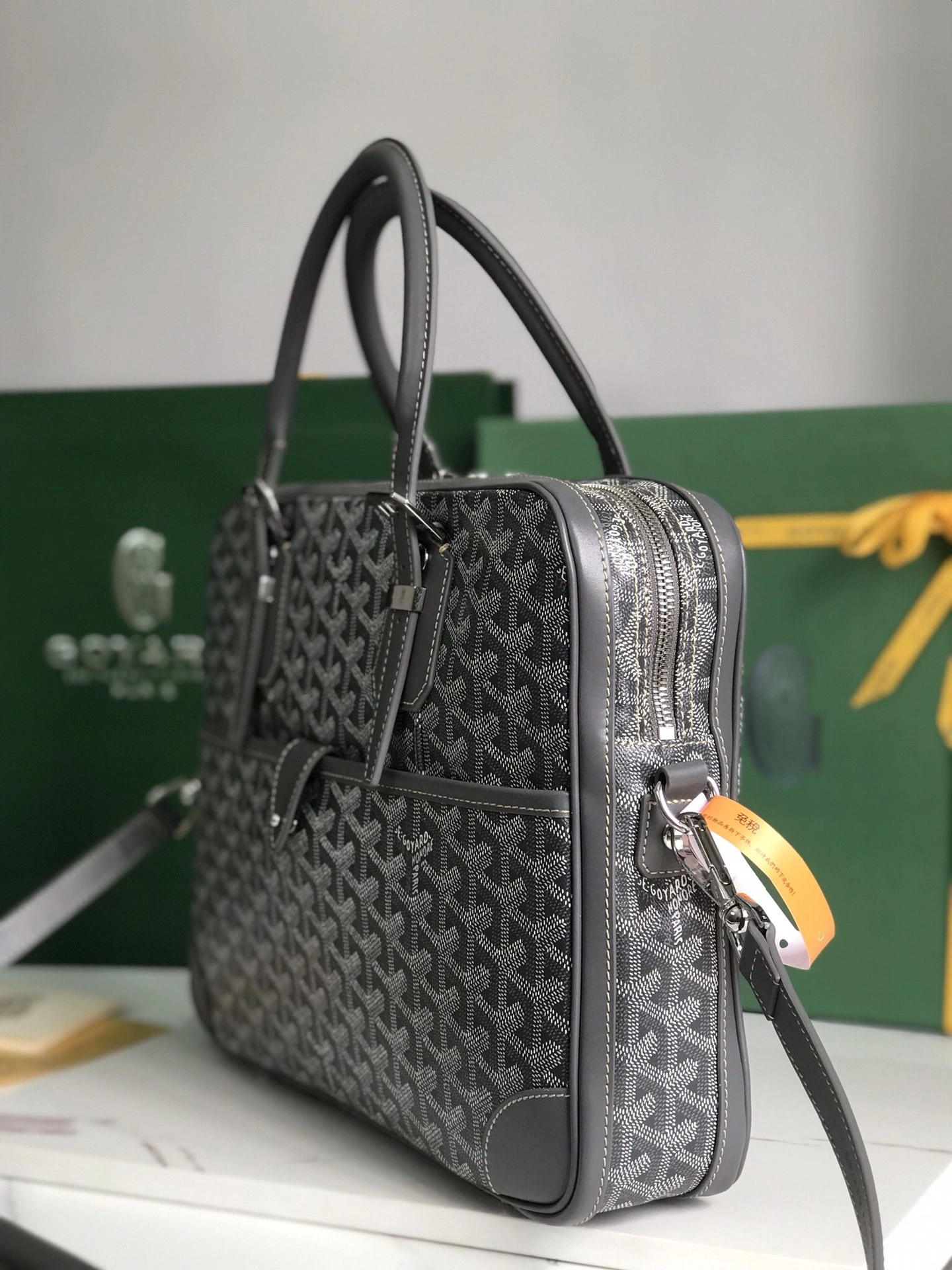 MOMO-- 6oy1r4 AMBASSPMLTY-51CL51P high quality version Ambassad messagebag item:F-B664A2353