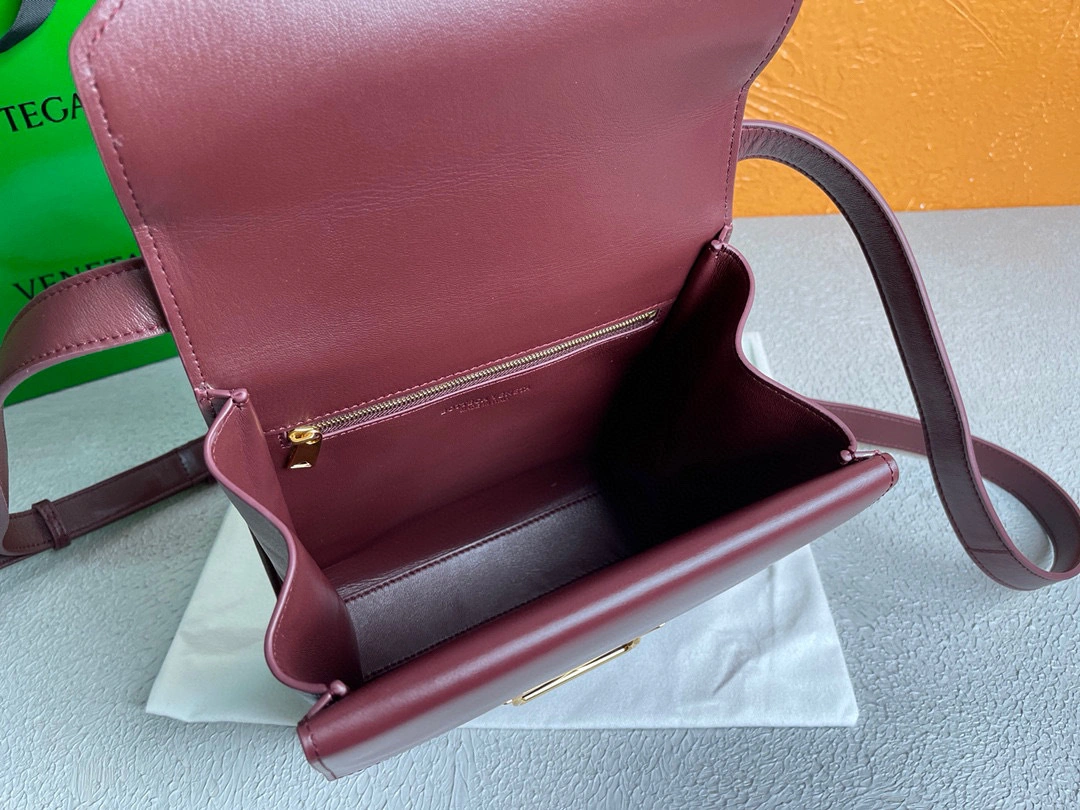 20201 THECLIP 2Colour item:B-B202B0418-2