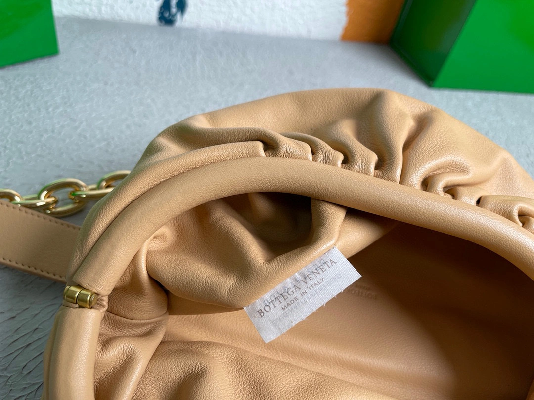 2021 THEPOUCH 20 2Colour item:B-B202B0422-2