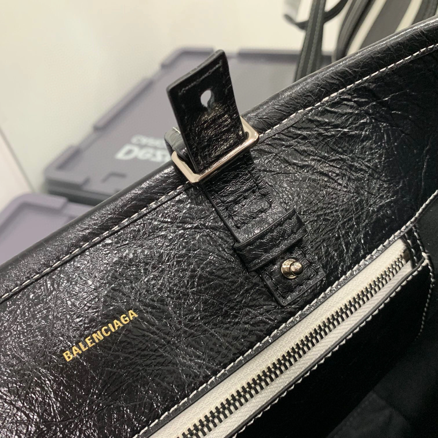 21SS tote 528147 item:B-B063A2419