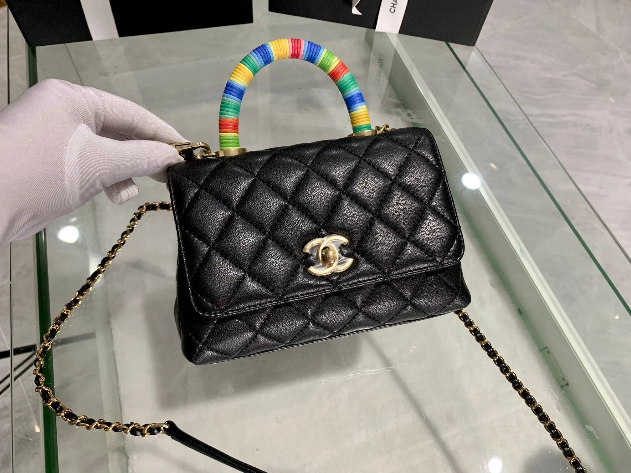 Custombag-- AS2215-B05240-94305 coco handle high quality version The rainbow handle bag item：C-B803D077