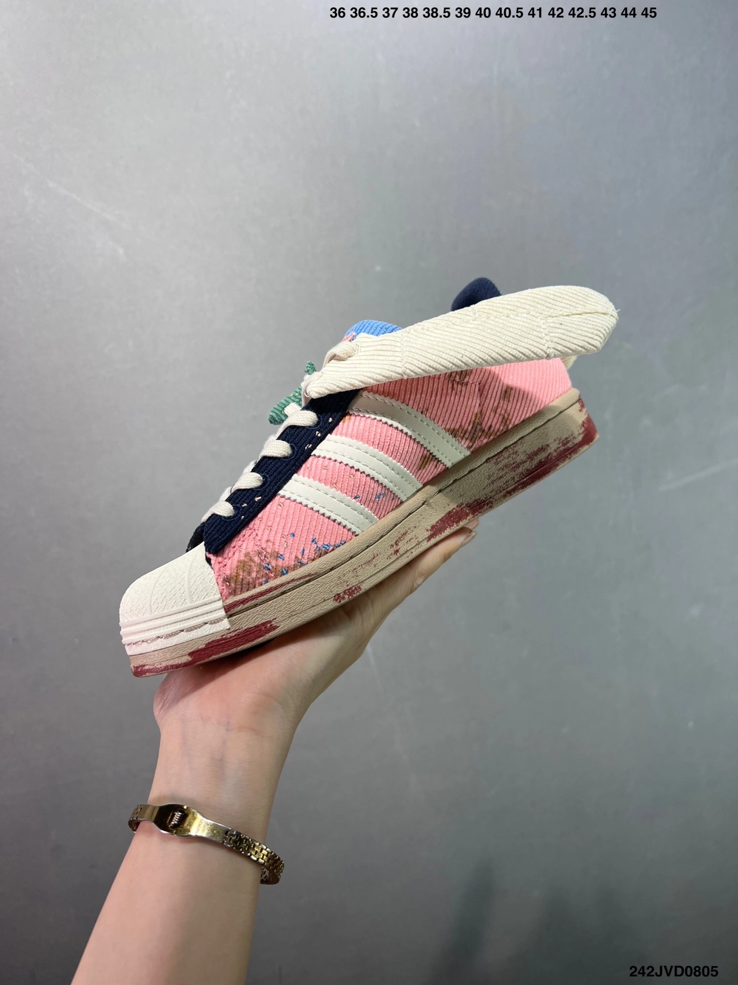 Flying pig--14i41s IH7626 Sean Wotherspoon x melting sadness x AD Originals Superstar item: E-X000L2404B