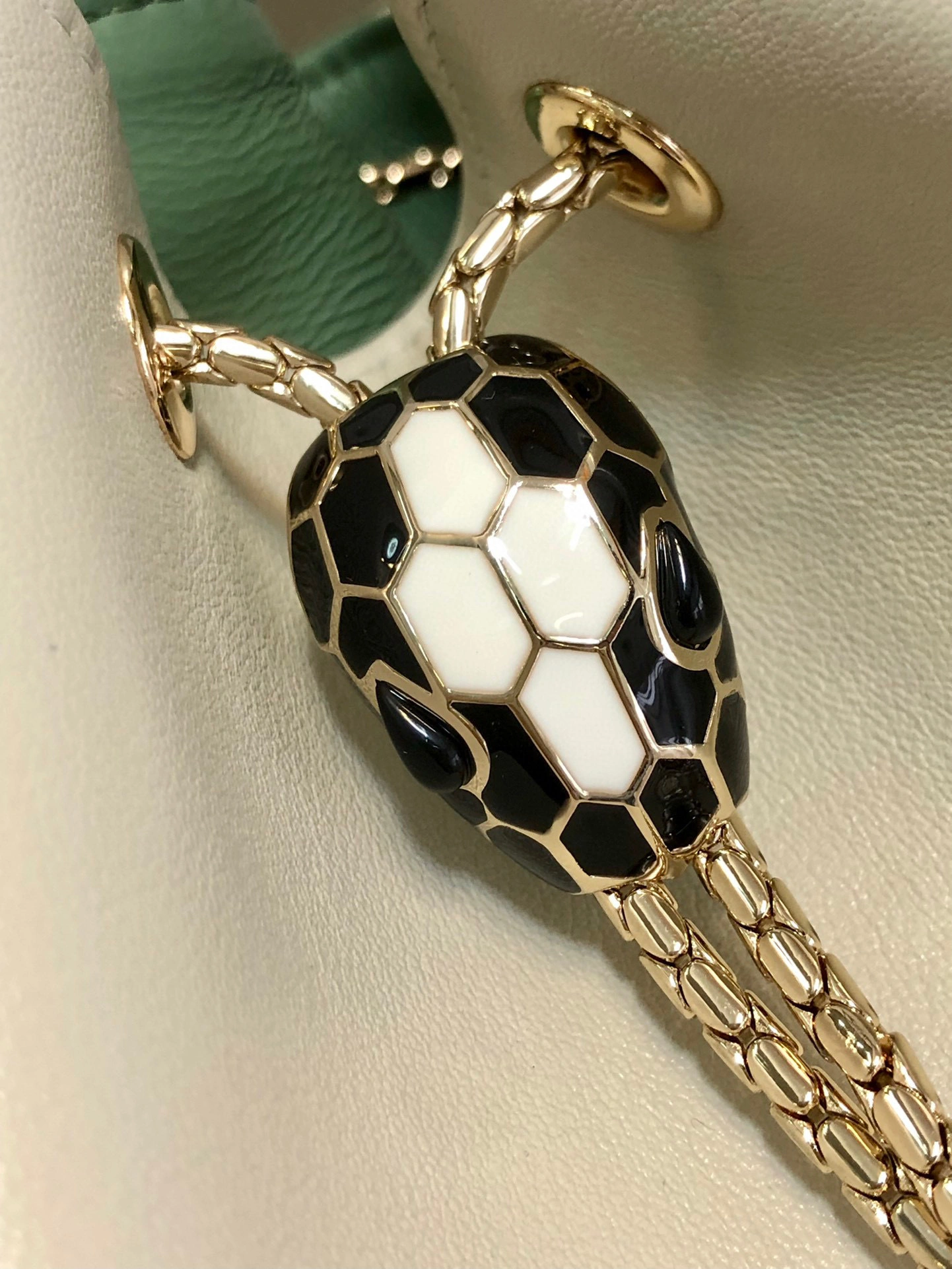 287806 “Serpenti Forever” Calf leather item:B-B202B0644