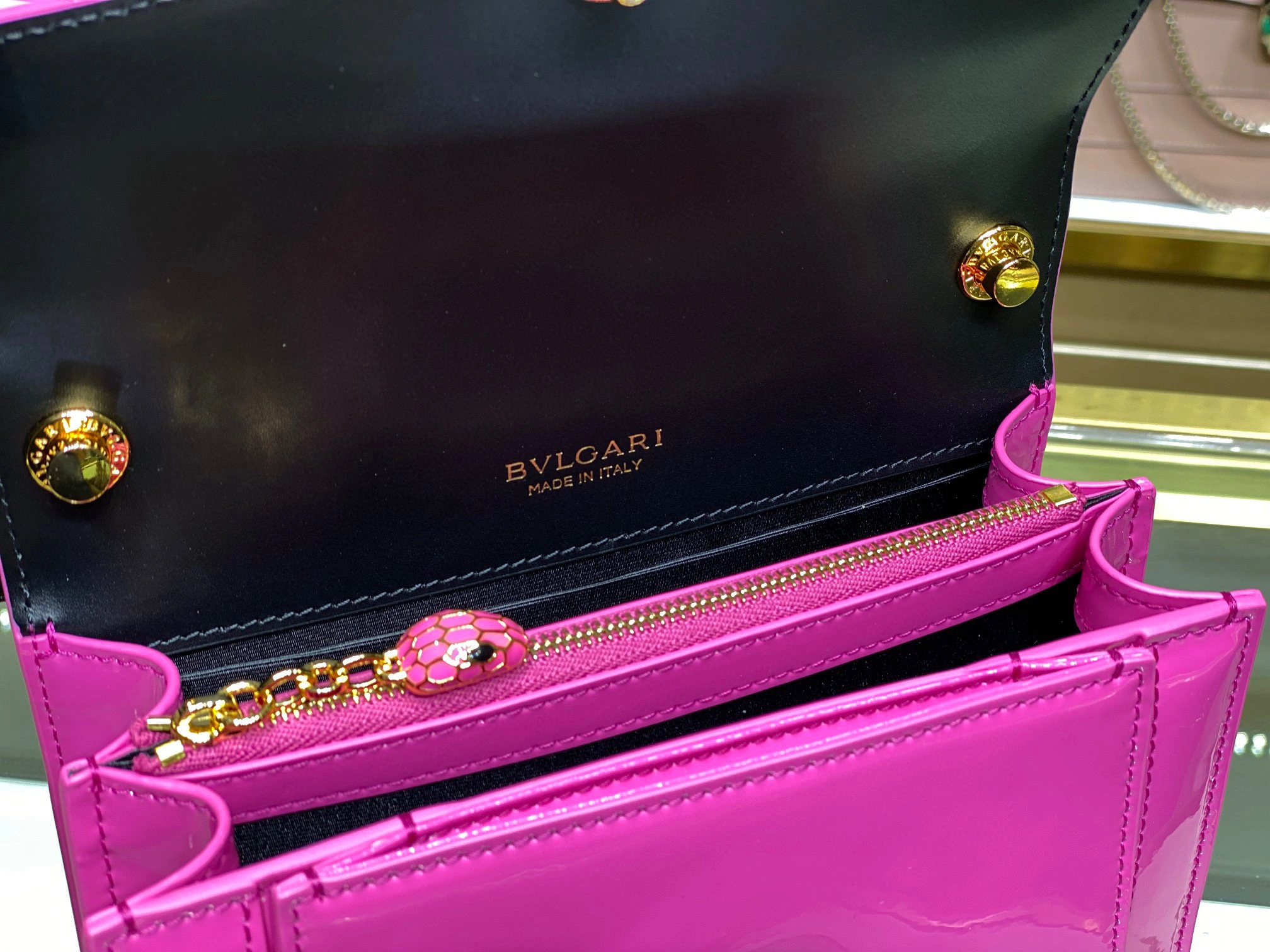 289676 Serpenti Forever item:B-B063B0617