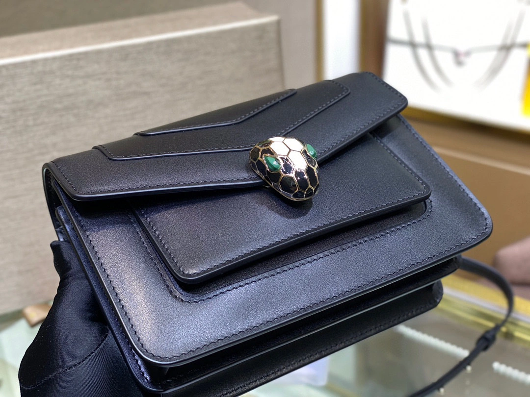 289676 Serpenti Forever item:B-B063B0618