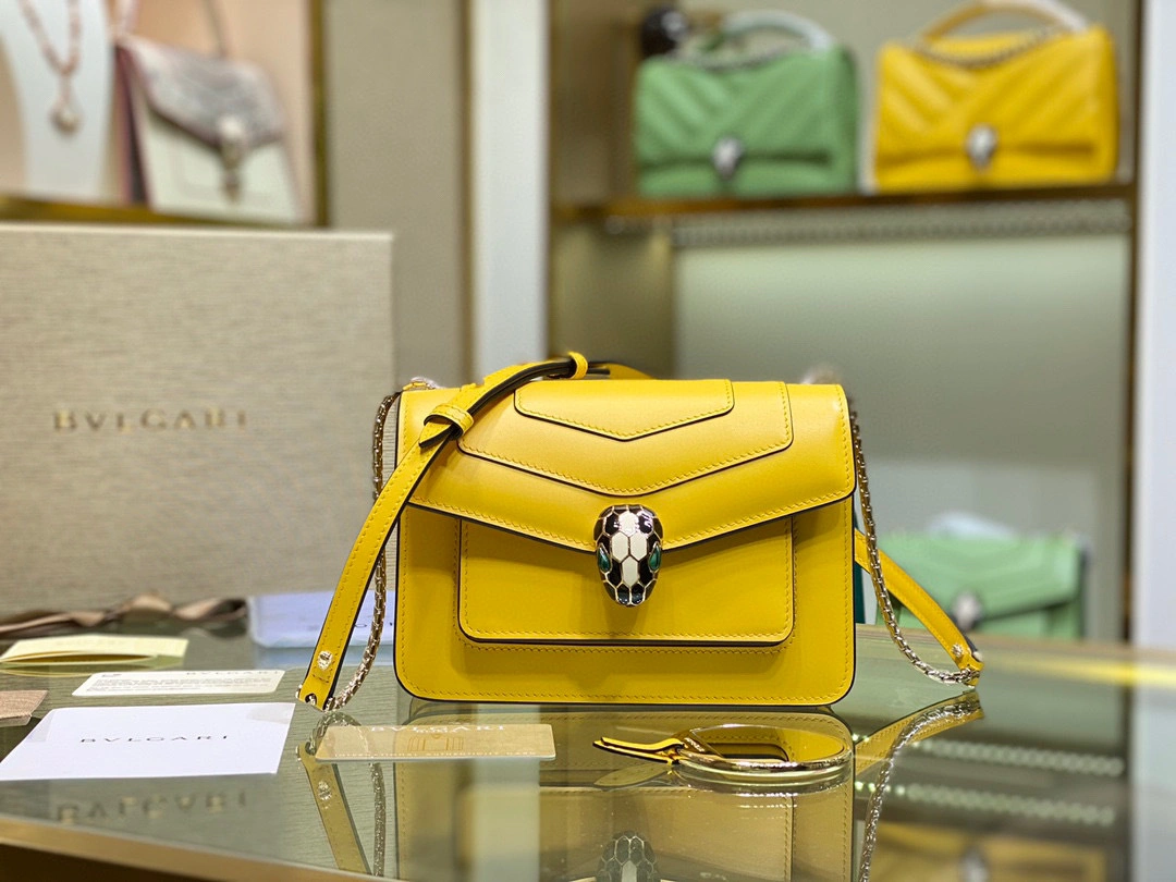 289676 Serpenti Forever item:B-B063B0624