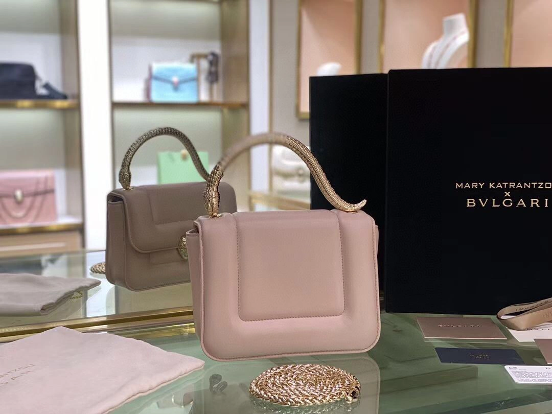 291072 Serpenti Forever item:B-B256B0609