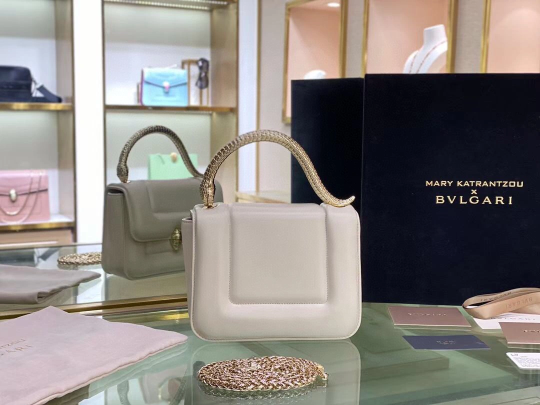 291074 Serpenti Forever item:B-B256B0614