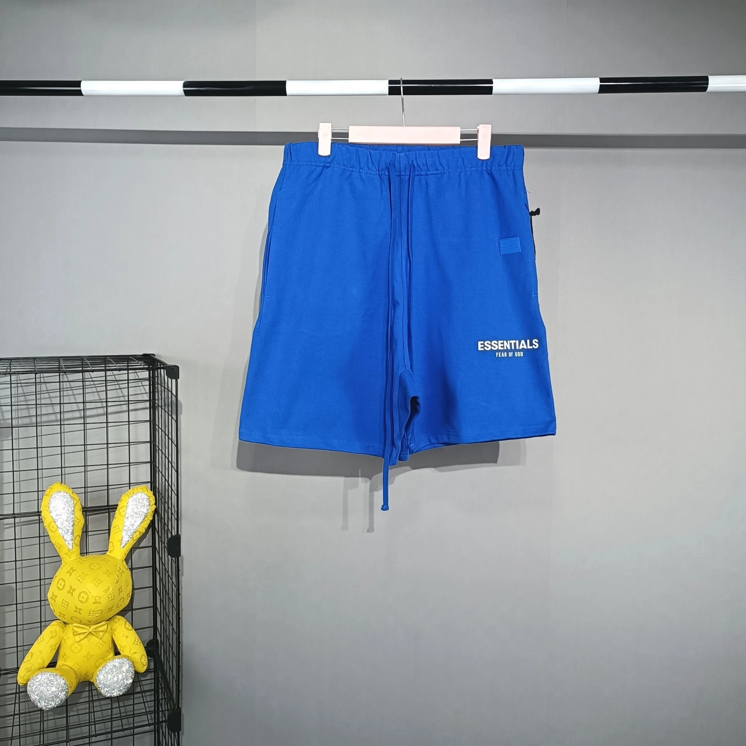 2Colour item:C-F477E1711-2