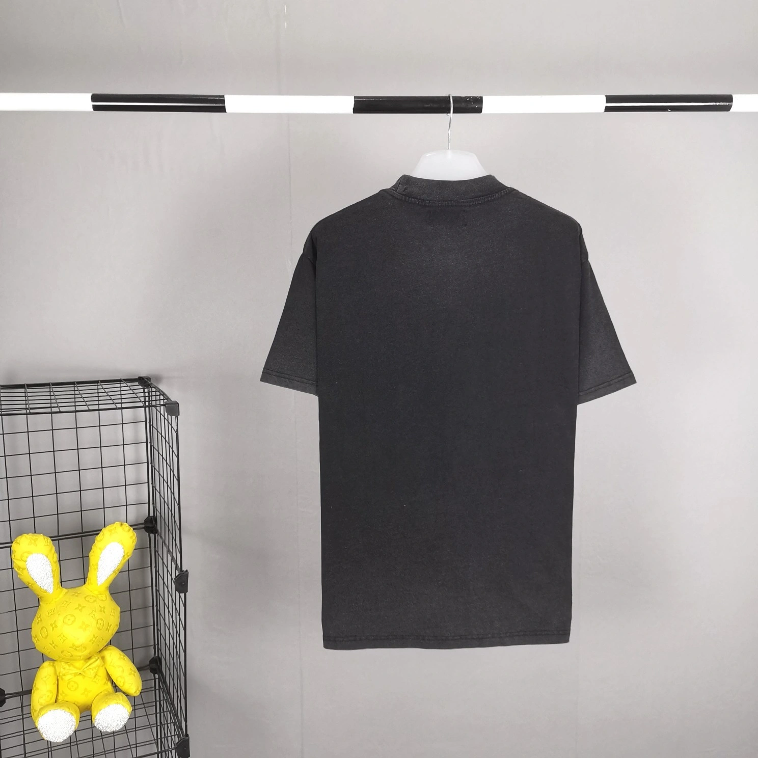 2Colour item:C-F477E1847-2