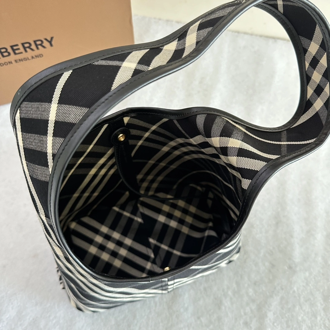 2ur25rry 80946791 Calfskin item:ET-B225A1205