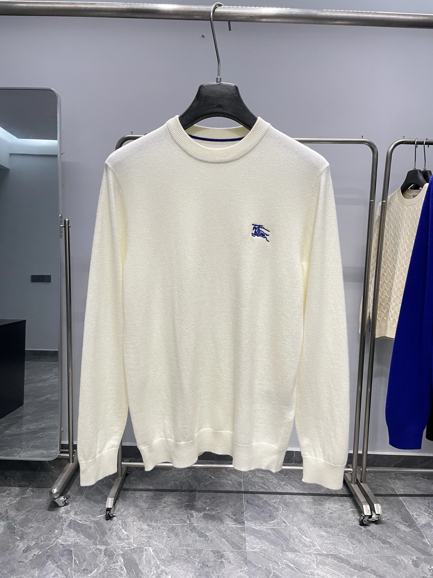 Bald Eagle- 2ur25rry high quality version embroidery cashmere wool 3Colour item:E-F360K1076-3