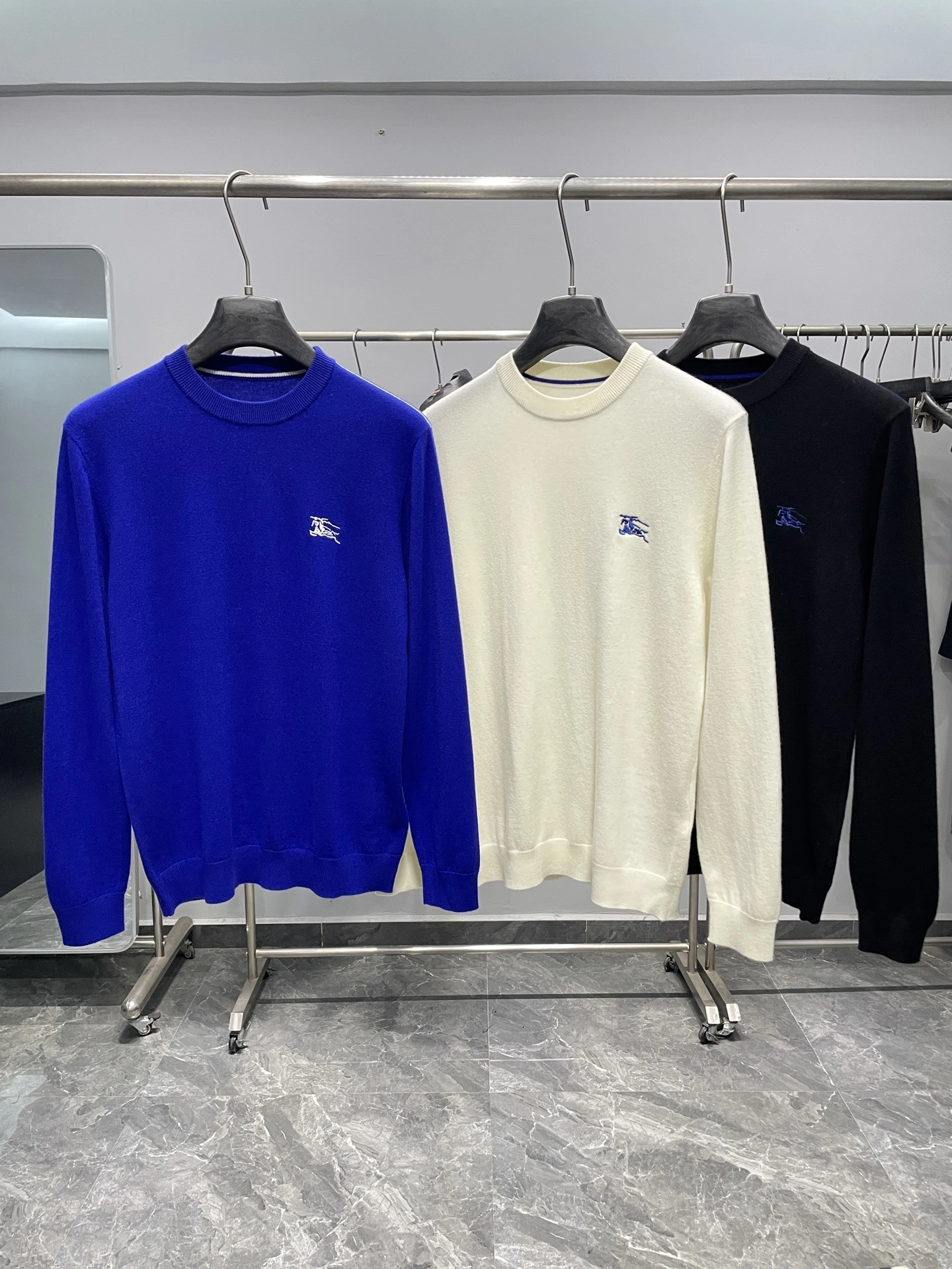 Bald Eagle- 2ur25rry high quality version embroidery cashmere wool 3Colour item:E-F360K1076-3