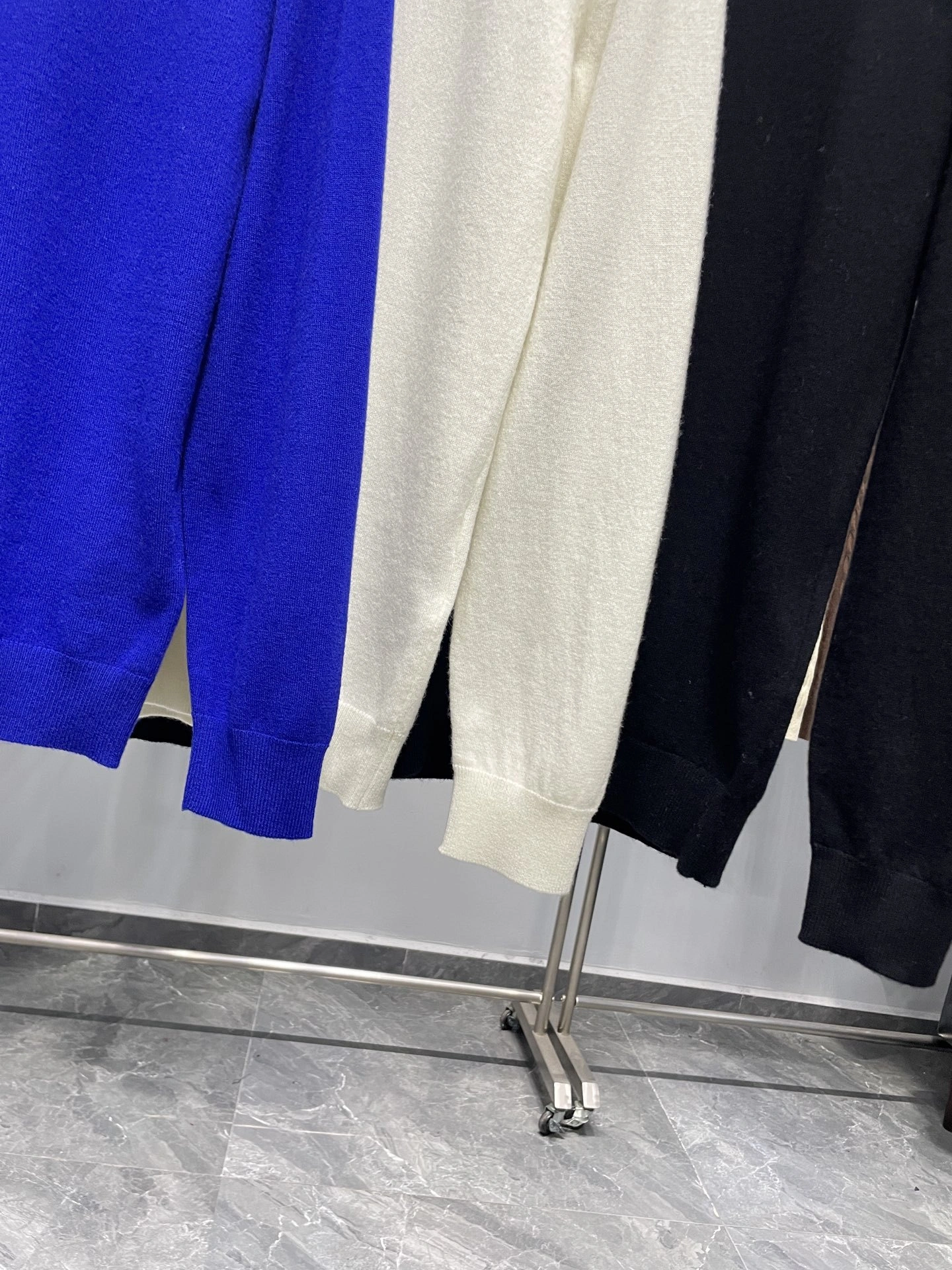 Bald Eagle- 2ur25rry high quality version embroidery cashmere wool 3Colour item:E-F360K1076-3