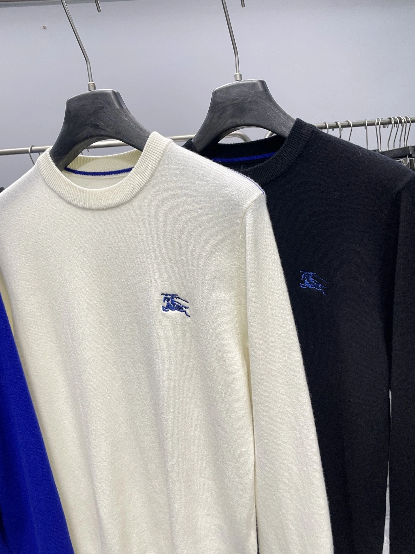 Bald Eagle- 2ur25rry high quality version embroidery cashmere wool 3Colour item:E-F360K1076-3