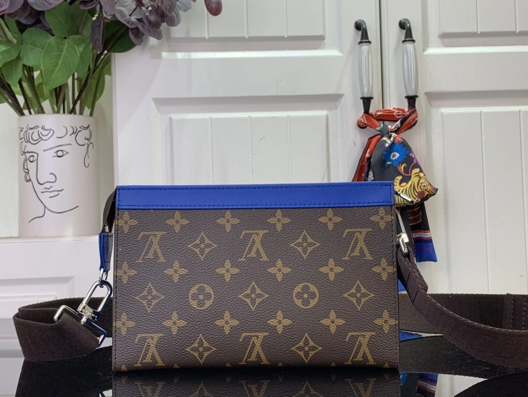 MOMO-- 8V M12813 high quality version Gaston Wearable Wallet cowhide Colormania item:E-B063C0236