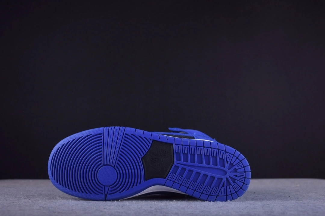305050 018 item:C-X067D04185